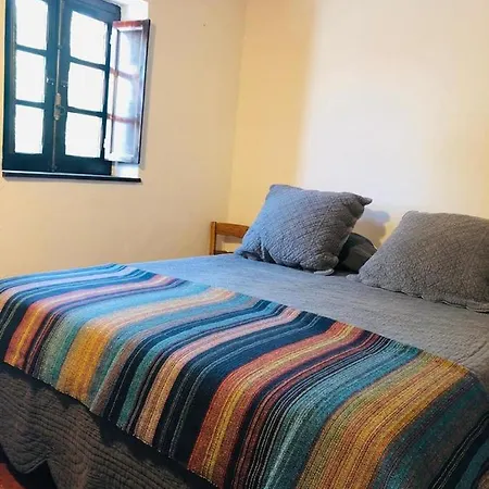 O Casal Das Loureiras Habitación en casa particular Moita dos Ferreiros
